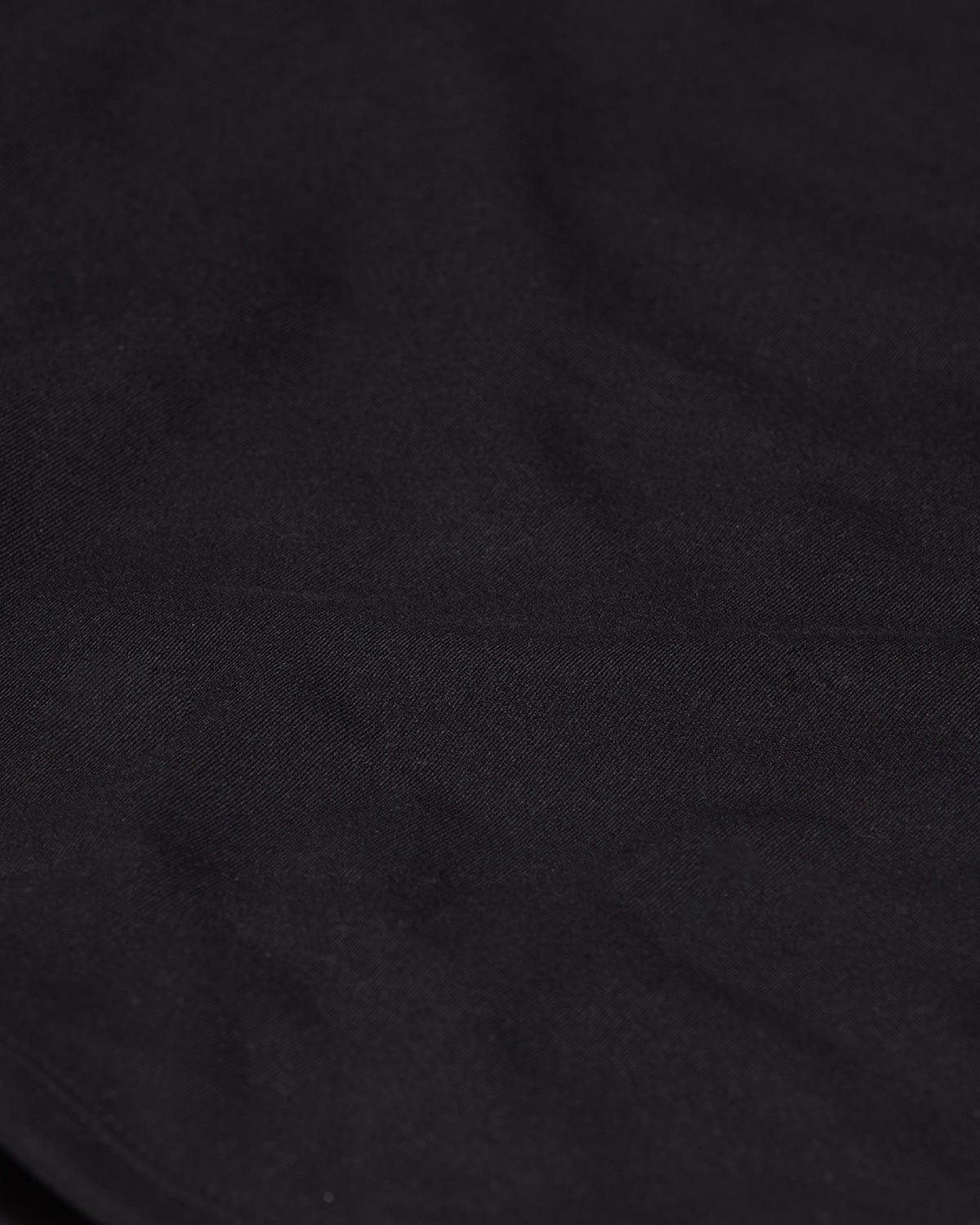 CSB Form Hailey Crop | Black